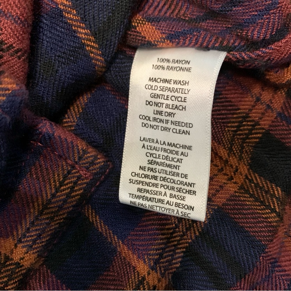 Beach Lunch Lounge multicolored plaid flannel long sleeve button down shirt EUC - Picture 10 of 13